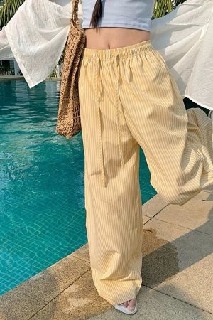 Cute Everyday Outfits, Outfit Inspo Casual Lazy Stripe Pants
