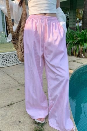 Cute Everyday Outfits, Outfit Inspo Casual Lazy Stripe Pants