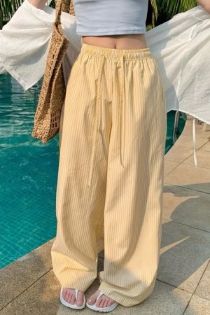 Cute Everyday Outfits, Outfit Inspo Casual Lazy Stripe Pants