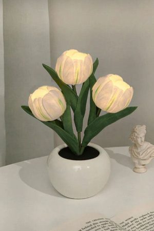 Cute Everyday Outfits, Outfit Inspo Casual LED Tulip Table Lamp