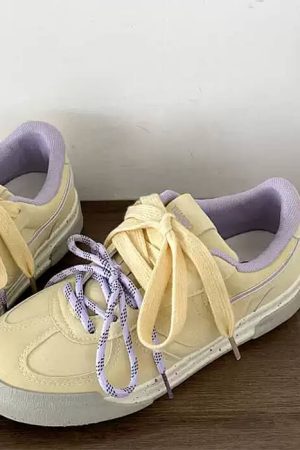 Cute Everyday Outfits, Outfit Inspo Casual Lemon Cream & Lavender Sneakers