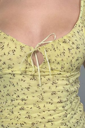 Cute Everyday Outfits, Outfit Inspo Casual Lemon Sorbet Cottagecore Floral Top