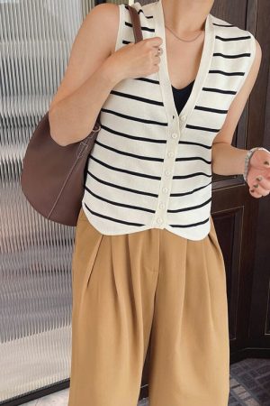 Cute Everyday Outfits, Outfit Inspo Casual Like a French Striped Button Up Vest