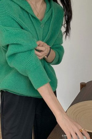 Cute Everyday Outfits, Outfit Inspo Casual Local Coffee Shop Knit Hoodie