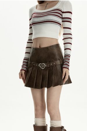 Cute Everyday Outfits, Outfit Inspo Casual Love Bites Leather Pleated Skirt
