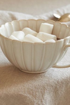 Cute Everyday Outfits, Outfit Inspo Casual Minimalist Aesthetic Ceramic Cup