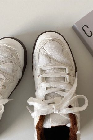 Cute Everyday Outfits, Outfit Inspo Casual Minimalist Aesthetic Soft Sneakers