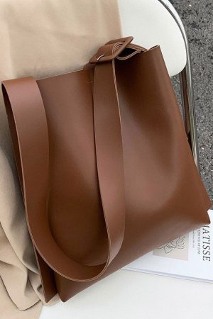 Cute Everyday Outfits, Outfit Inspo Casual Minimalist Aesthetic Tote Handbag