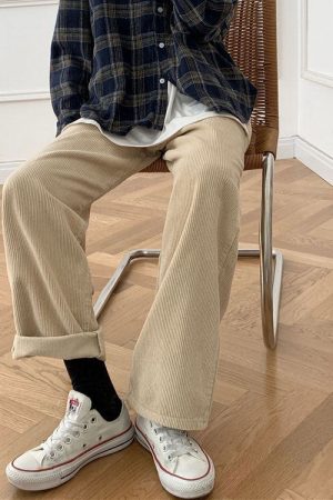 Cute Everyday Outfits, Outfit Inspo Casual Minimalist Outfit Cord Pants