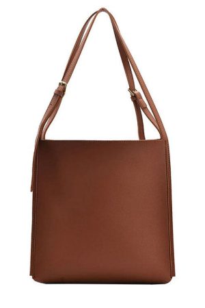 Cute Everyday Outfits, Outfit Inspo Casual Minimalist Soft Leather Tote Bag