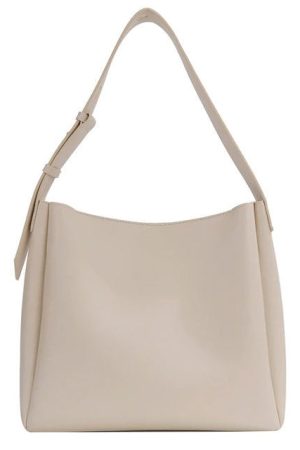 Cute Everyday Outfits, Outfit Inspo Casual Minimalist Vegan Leather Tote Bag