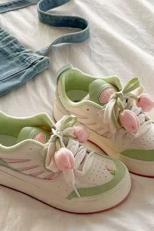 Cute Everyday Outfits, Outfit Inspo Casual Mint Green Tulip Sneakers