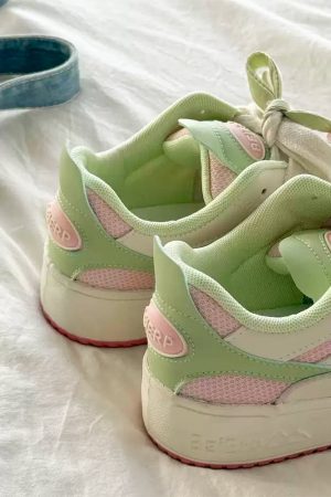 Cute Everyday Outfits, Outfit Inspo Casual Mint Green Tulip Sneakers