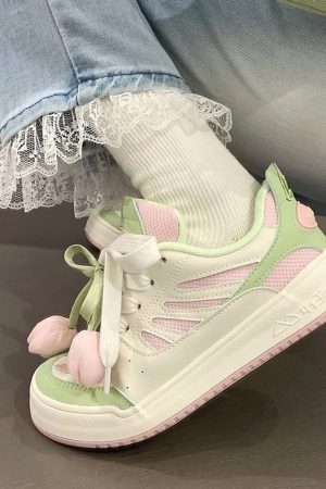 Cute Everyday Outfits, Outfit Inspo Casual Mint Green Tulip Sneakers