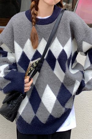 Cute Everyday Outfits, Outfit Inspo Casual Mocha Fuzzy Argyle Sweater