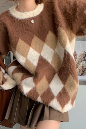 Cute Everyday Outfits, Outfit Inspo Casual Mocha Fuzzy Argyle Sweater
