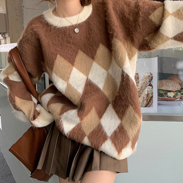 Cute Everyday Outfits, Outfit Inspo Casual Mocha Fuzzy Argyle Sweater
