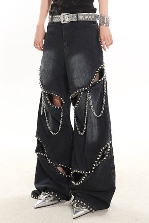 Cute Everyday Outfits, Outfit Inspo Casual Model Behavior Chain Ripped Jeans