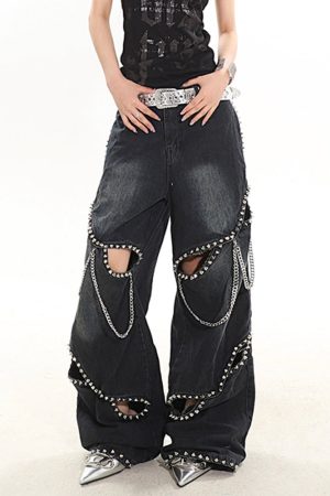 Cute Everyday Outfits, Outfit Inspo Casual Model Behavior Chain Ripped Jeans