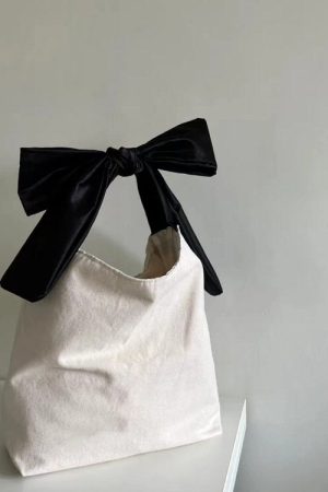 Cute Everyday Outfits, Outfit Inspo Casual Morning in Paris Bow-Tie Mini Bag