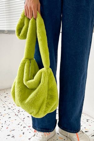 Cute Everyday Outfits, Outfit Inspo Casual Neon Fuzzy Bag