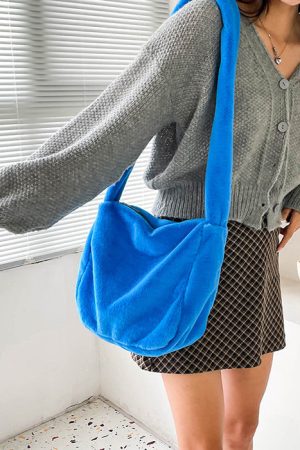Cute Everyday Outfits, Outfit Inspo Casual Neon Fuzzy Bag
