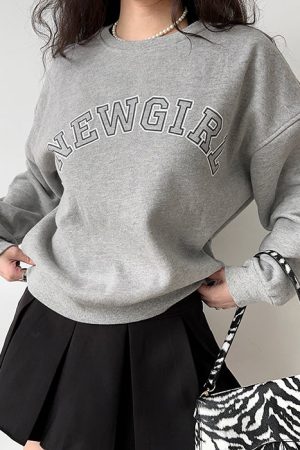 Cute Everyday Outfits, Outfit Inspo Casual New Girl Vintage Sweatshirt