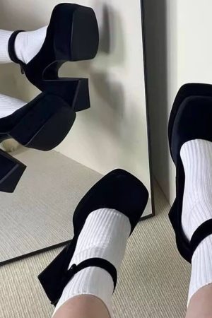 Cute Everyday Outfits, Outfit Inspo Casual Not Your Babydoll Chunky Platform Heels