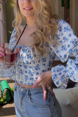 Cute Everyday Outfits, Outfit Inspo Casual Now Forever Floral Crop Top