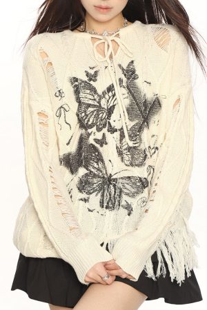 Cute Everyday Outfits, Outfit Inspo Casual Oversized Ripped Sweater with Butterfly Print