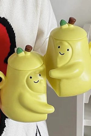 Cute Everyday Outfits, Outfit Inspo Casual Pair of Pear-Shaped Couple Mugs