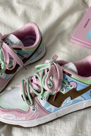 Cute Everyday Outfits, Outfit Inspo Casual Pastel Heart Aesthetic Sneakers