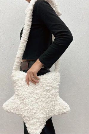 Cute Everyday Outfits, Outfit Inspo Casual Pastel Star-Shaped Fuzzy Bag