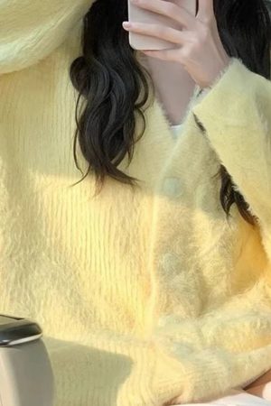 Cute Everyday Outfits, Outfit Inspo Casual Pastel Yellow Fuzzy Cardigan