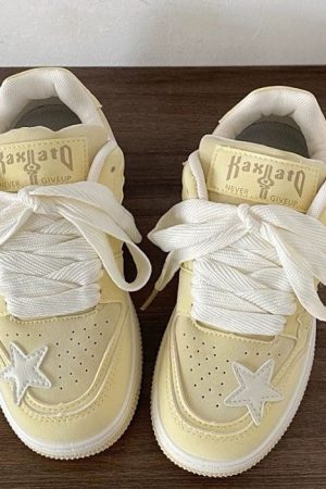 Cute Everyday Outfits, Outfit Inspo Casual Pastel Yellow Star Aesthetic Sneakers