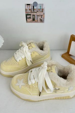 Cute Everyday Outfits, Outfit Inspo Casual Pastel Yellow Star Fur-Lined Sneakers