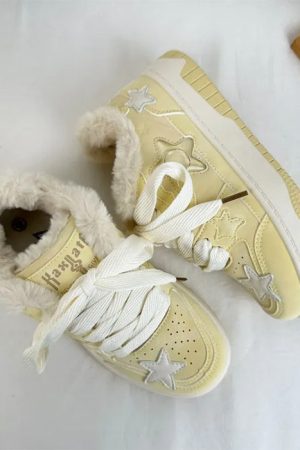 Cute Everyday Outfits, Outfit Inspo Casual Pastel Yellow Star Fur-Lined Sneakers