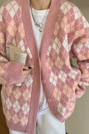 Cute Everyday Outfits, Outfit Inspo Casual Pink Argyle Knit Cardigan