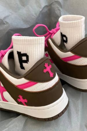 Cute Everyday Outfits, Outfit Inspo Casual Pink & Brown Cross Sneakers