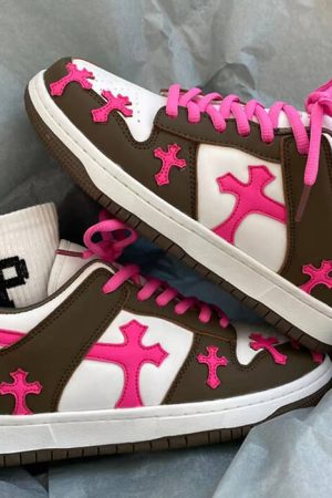 Cute Everyday Outfits, Outfit Inspo Casual Pink & Brown Cross Sneakers