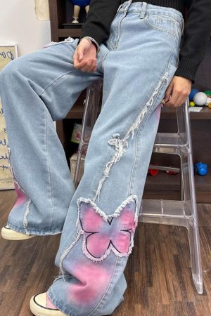 Cute Everyday Outfits, Outfit Inspo Casual Pink Butterfly Wide Leg Jeans