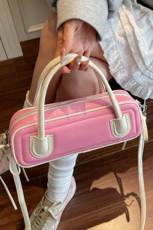 Cute Everyday Outfits, Outfit Inspo Casual Pink Dachshund Shape Handbag
