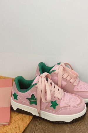 Cute Everyday Outfits, Outfit Inspo Casual Pink & Green Aesthetic Star Sneakers
