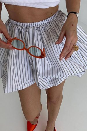 Cute Everyday Outfits, Outfit Inspo Casual Pinstripe Balloon Skirt
