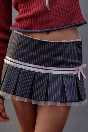 Cute Everyday Outfits, Outfit Inspo Casual Pinstripe Coquette Micro-Mini Skirt