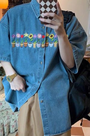 Cute Everyday Outfits, Outfit Inspo Casual Plants & Pots Embroidery Denim Shirt