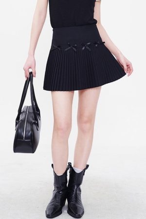 Cute Everyday Outfits, Outfit Inspo Casual Playful Bows Pleated Mini Skirt