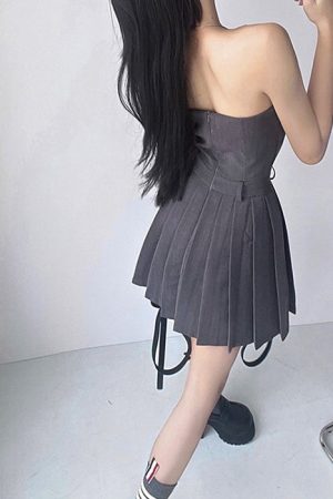 Cute Everyday Outfits, Outfit Inspo Casual Pleated Mini Dress in Grey