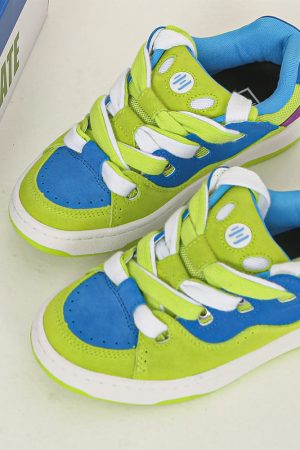 Cute Everyday Outfits, Outfit Inspo Casual Pop Color Skater Sneakers