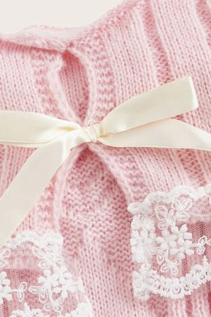 Cute Everyday Outfits, Outfit Inspo Casual Portrait Mode Lace Sweater